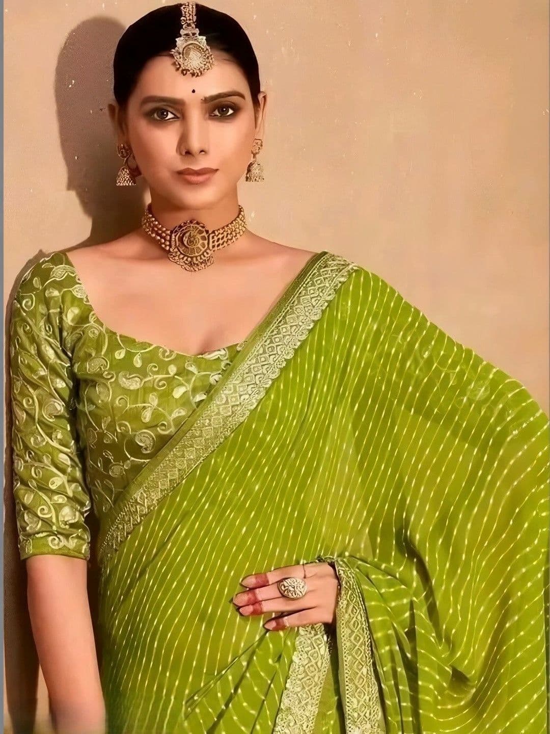 RENBRIZA Striped Embroidered Poly Georgette Saree thumbnail 5