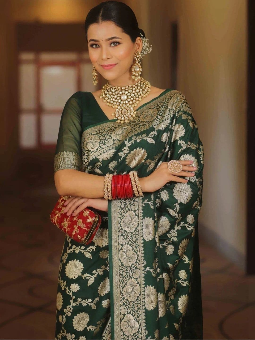 VS MALL Ethnic Motifs Zari Banarasi Saree thumbnail 6