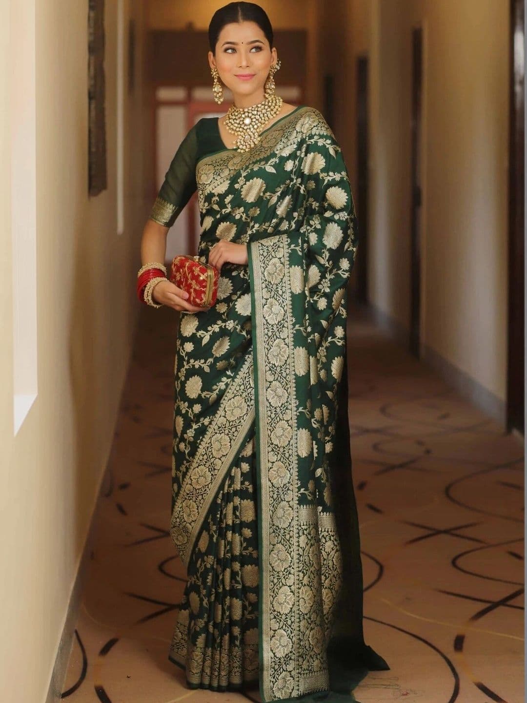 VS MALL Ethnic Motifs Zari Banarasi Saree thumbnail 4