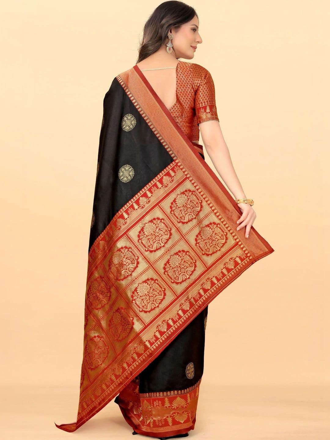 VS MALL Ethnic Motifs Zari Banarasi Saree thumbnail 2