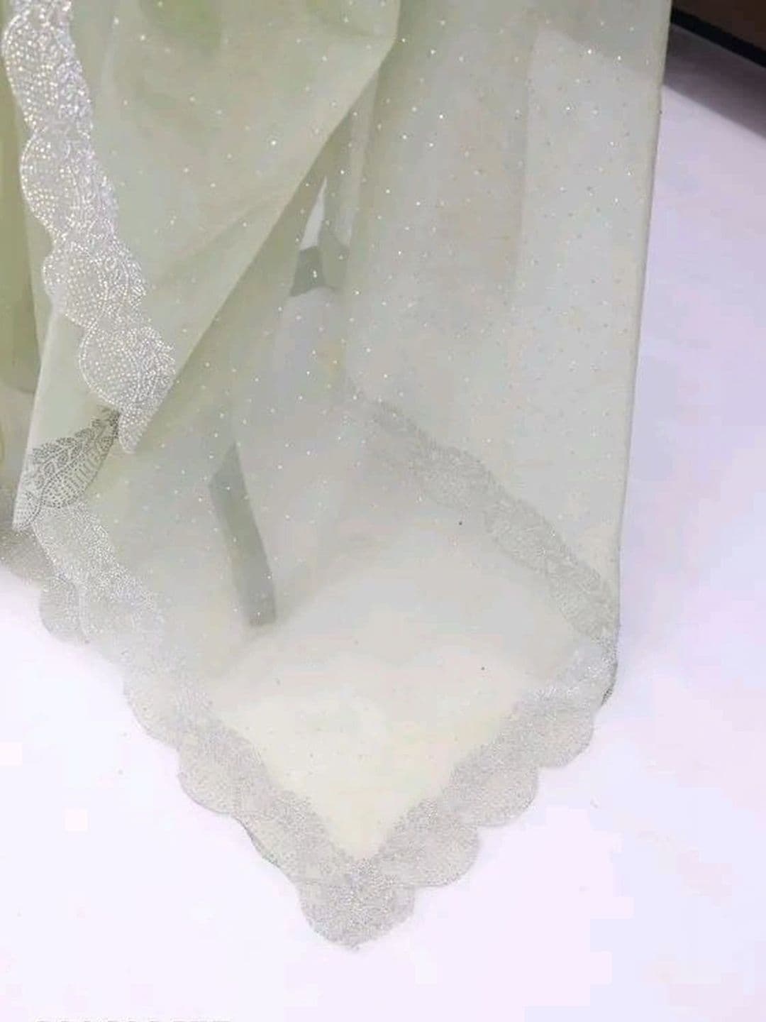 RENBRIZA Embellished Net Saree thumbnail 4