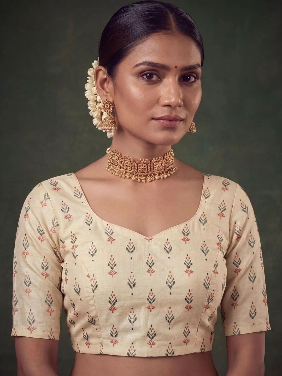 SAMANTHA Ethnic Motifs Zari Silk Blend Saree thumbnail 4