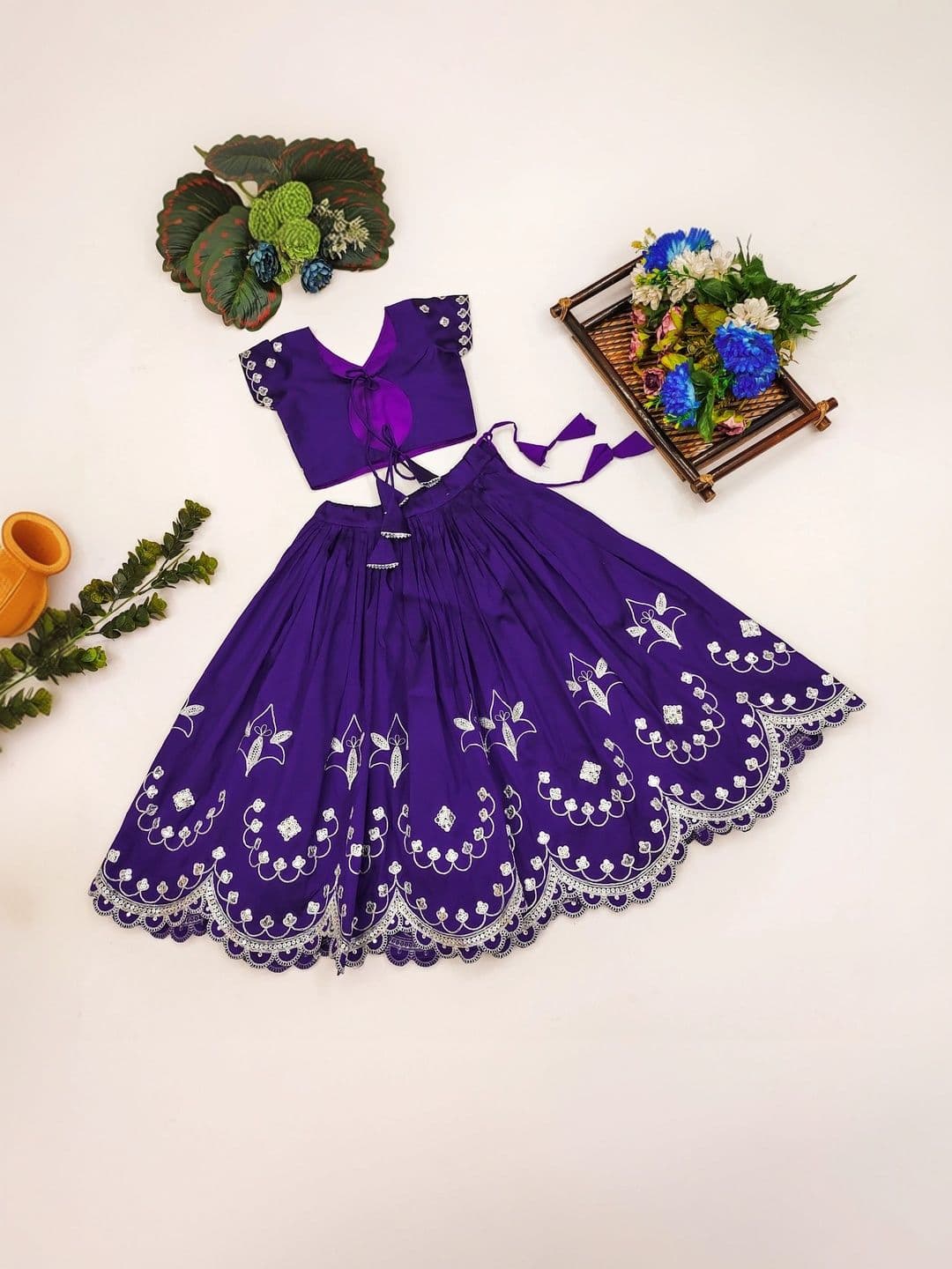 Sangria Girls Embroidered Thread Work Ready to Wear Lehenga & thumbnail 4