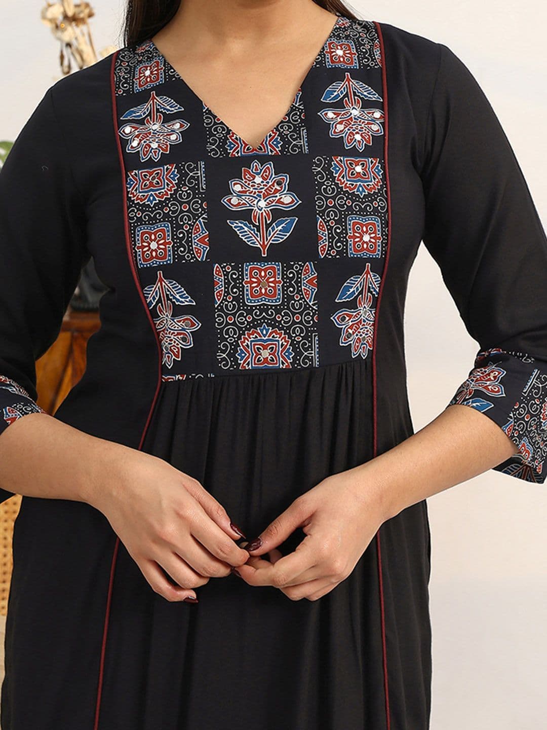 Gerua By Libas Women Ethnic Motifs Embroidered Empire Thread Work Kurta with Palazzos & With Dupatta thumbnail 3
