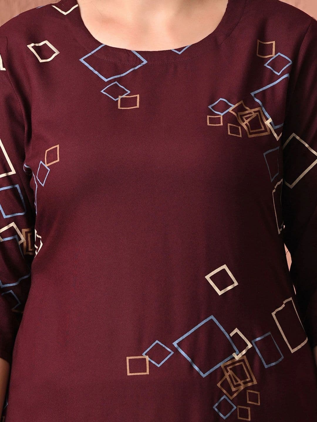 Sangria Women Geometric Printed Kurta thumbnail 6