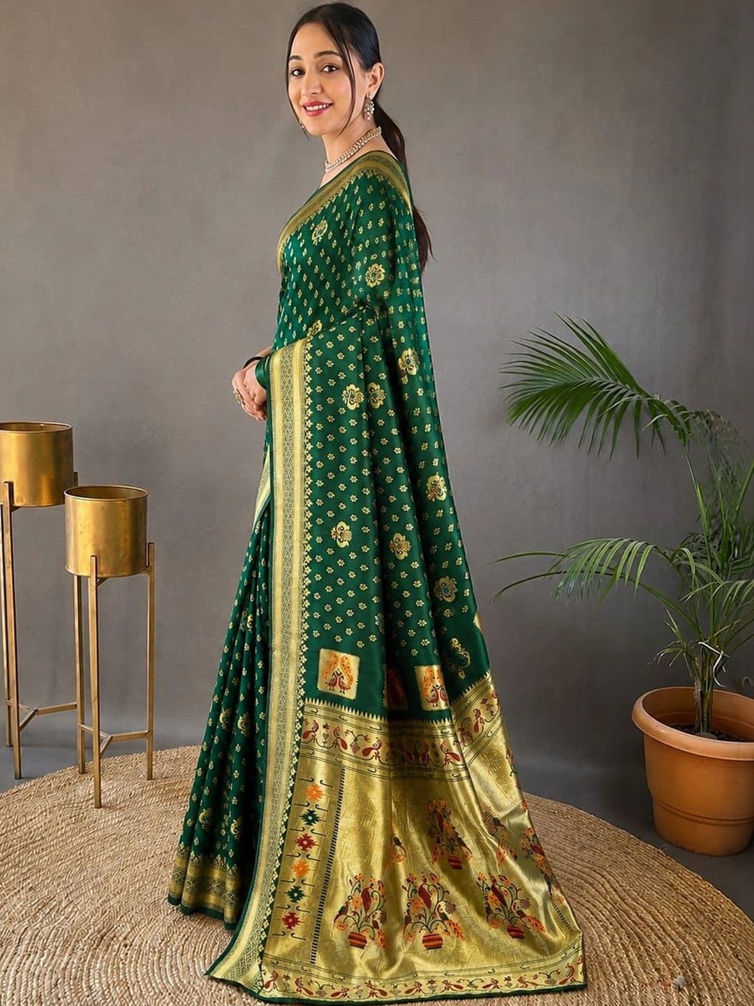 Moda Rapido Woven Design Zari Art Silk Designer Banarasi Saree thumbnail 2