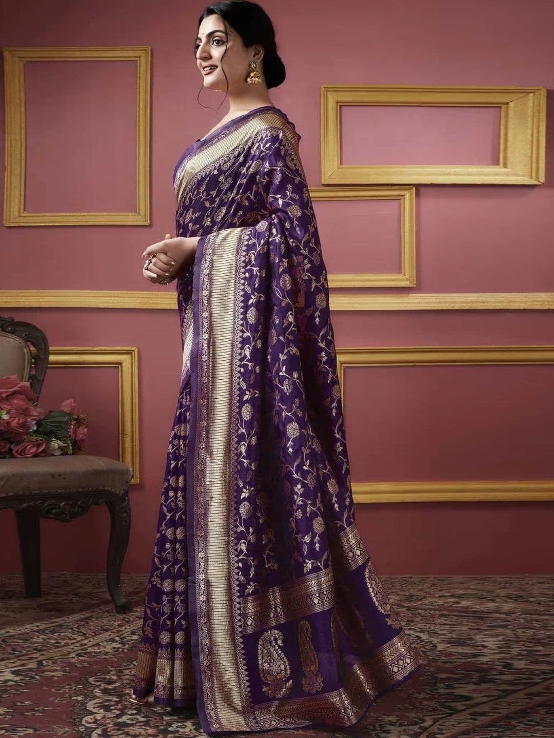 wearsquad Woven Design Zari Art Silk Banarasi Saree thumbnail 2
