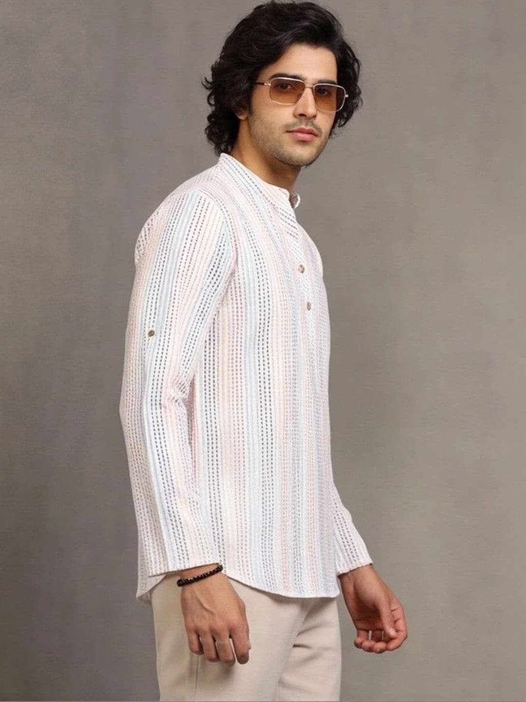 Navibhu Woven Design Striped Cotton Handloom Mandarin Collar Short Kurta thumbnail 7