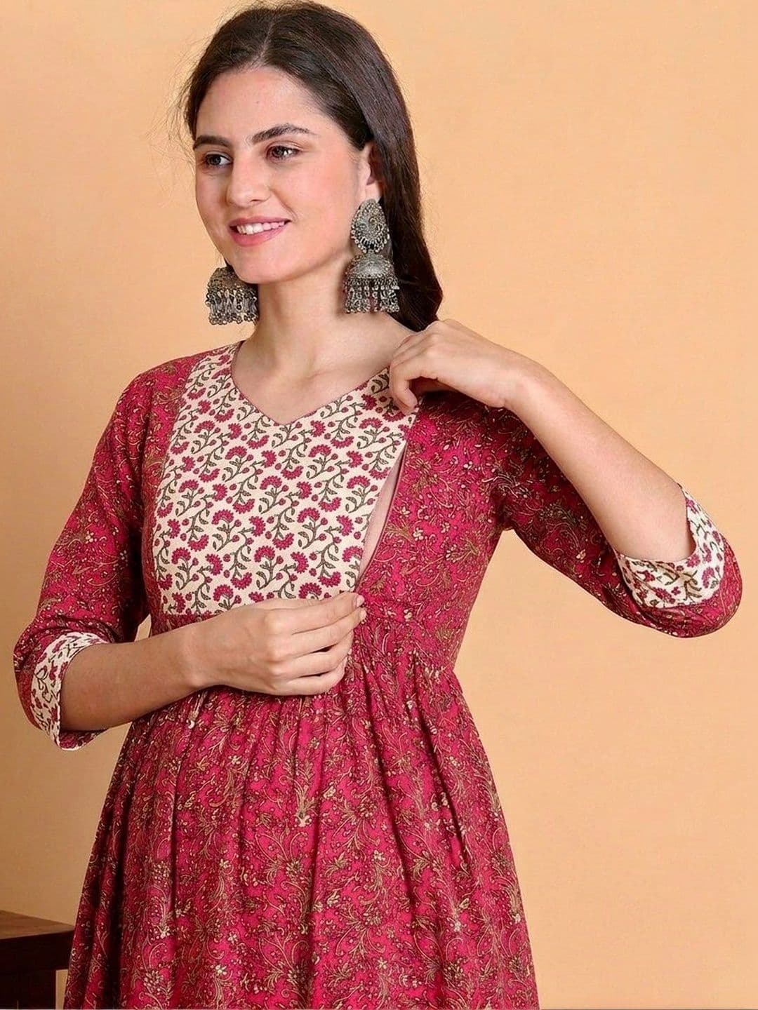 Assume Fab Women Floral Printed Empire Kurta with Trousers & With Dupatta thumbnail 2