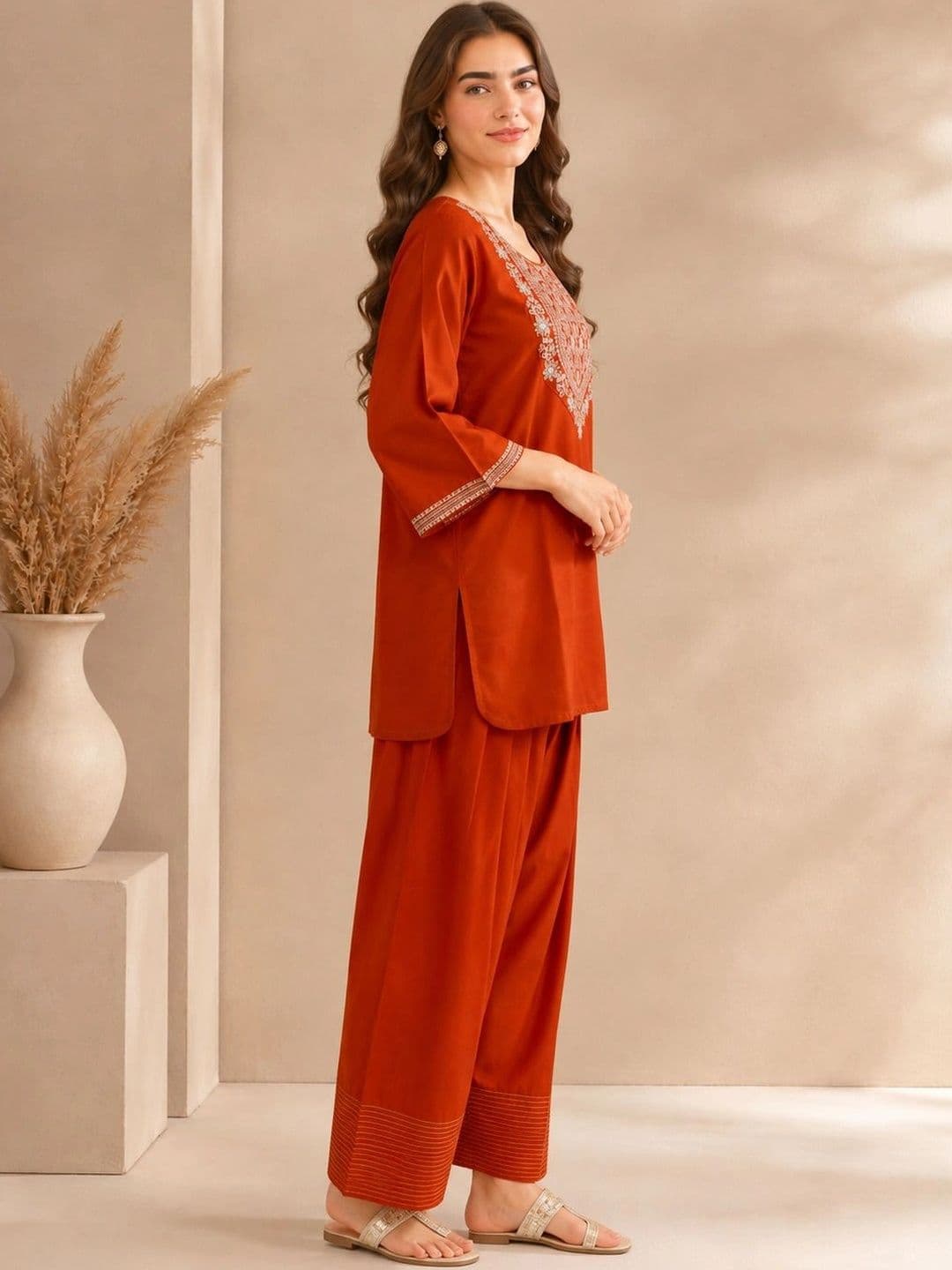 Jaipur Kurti Women Ethnic Motifs Embroidered Regular Thread Work Kurta with Farshi Salwar thumbnail 4