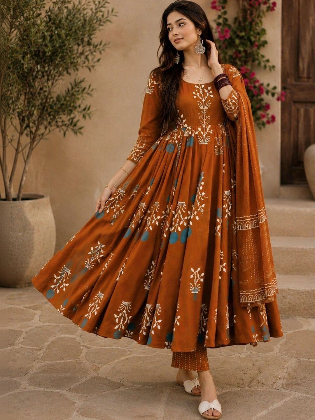Chhipa Prints Women Ethnic Motifs Printed Empire Kurta with Trousers & With Dupatta thumbnail 3