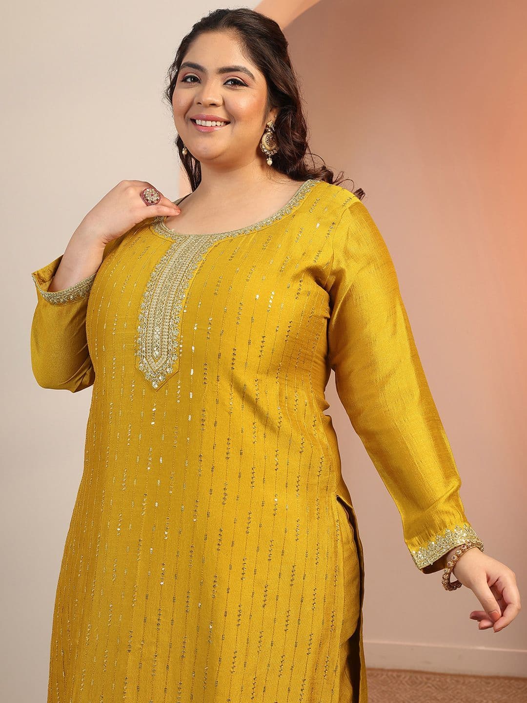 EXTRA LOVE BY LIBAS Plus Size Women Ethnic Motifs Embroidered Sequinned Kurta Suit Set thumbnail 7