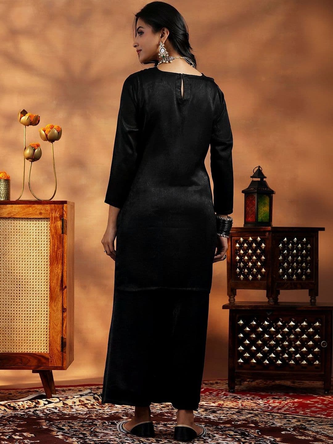 Libas Floral Velvet Embroidered Tunic with Palazzos thumbnail 4
