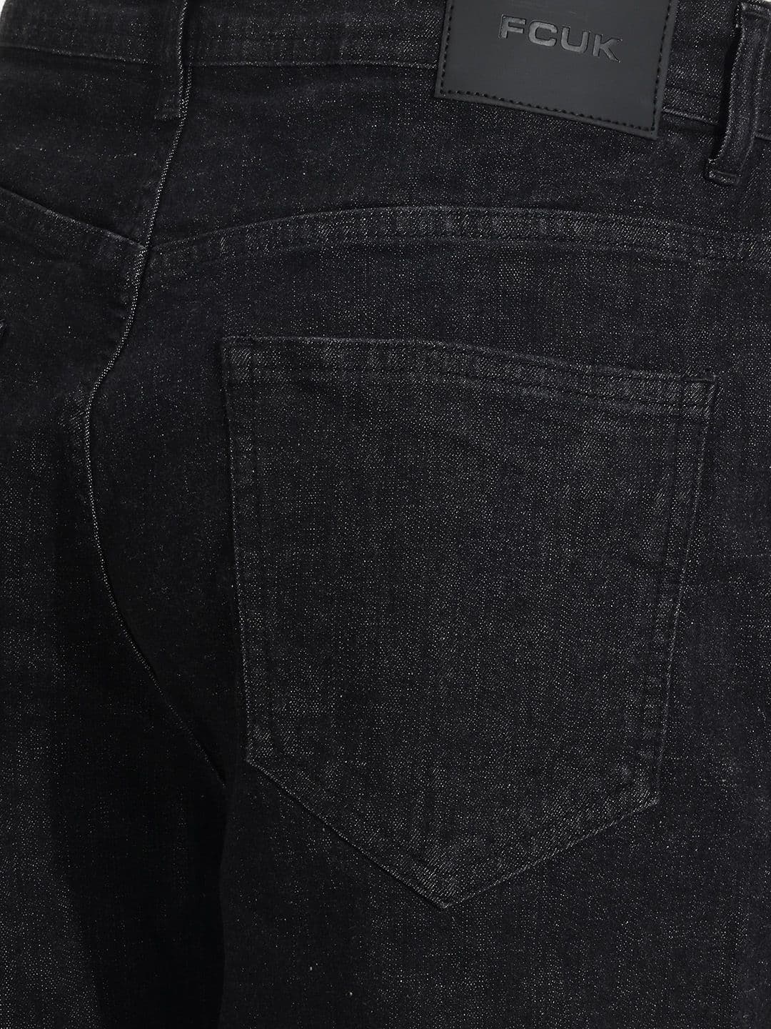 FCUK Men Loose Fit Stretchable Jeans thumbnail 3