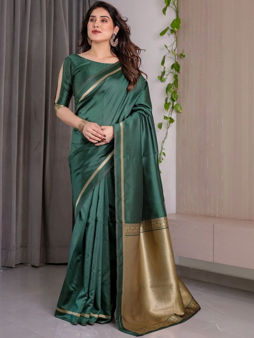 VS MALL Ethnic Motifs Zari Silk Cotton Banarasi Saree thumbnail 3