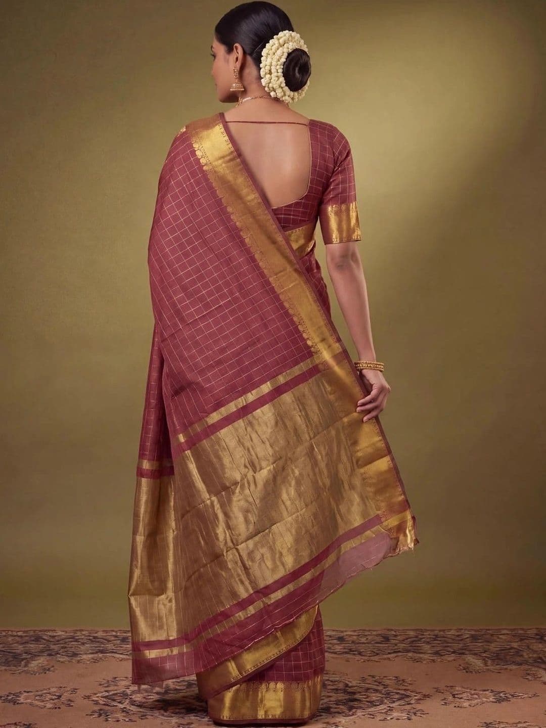SAMANTHA Woven Design Zari Silk Blend Bomkai silk Saree thumbnail 2