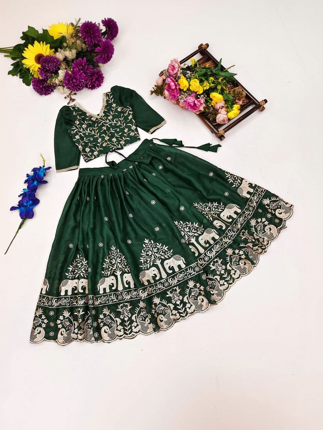 Sangria Girls Embroidered Thread Work Ready to Wear Lehenga & thumbnail 5