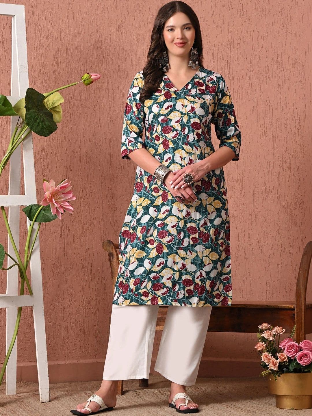 Sangria Women Floral Printed Floral Kurta - view 1