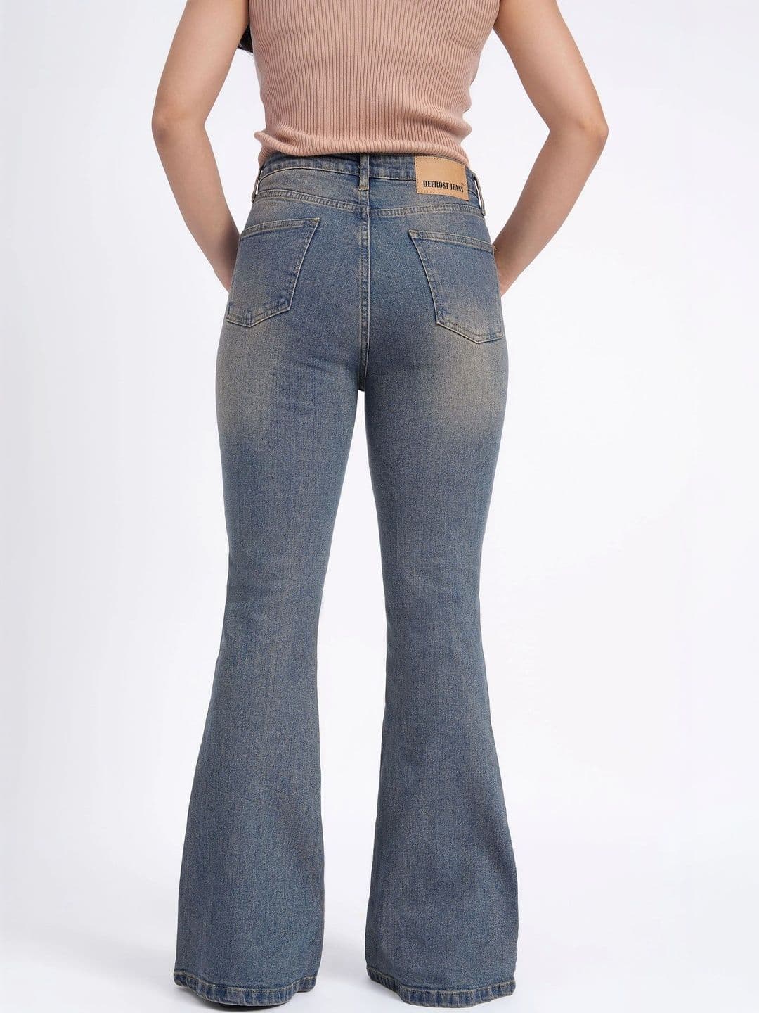 Defrost Jeans Women Bootcut High-Rise Stretchable Jeans thumbnail 5