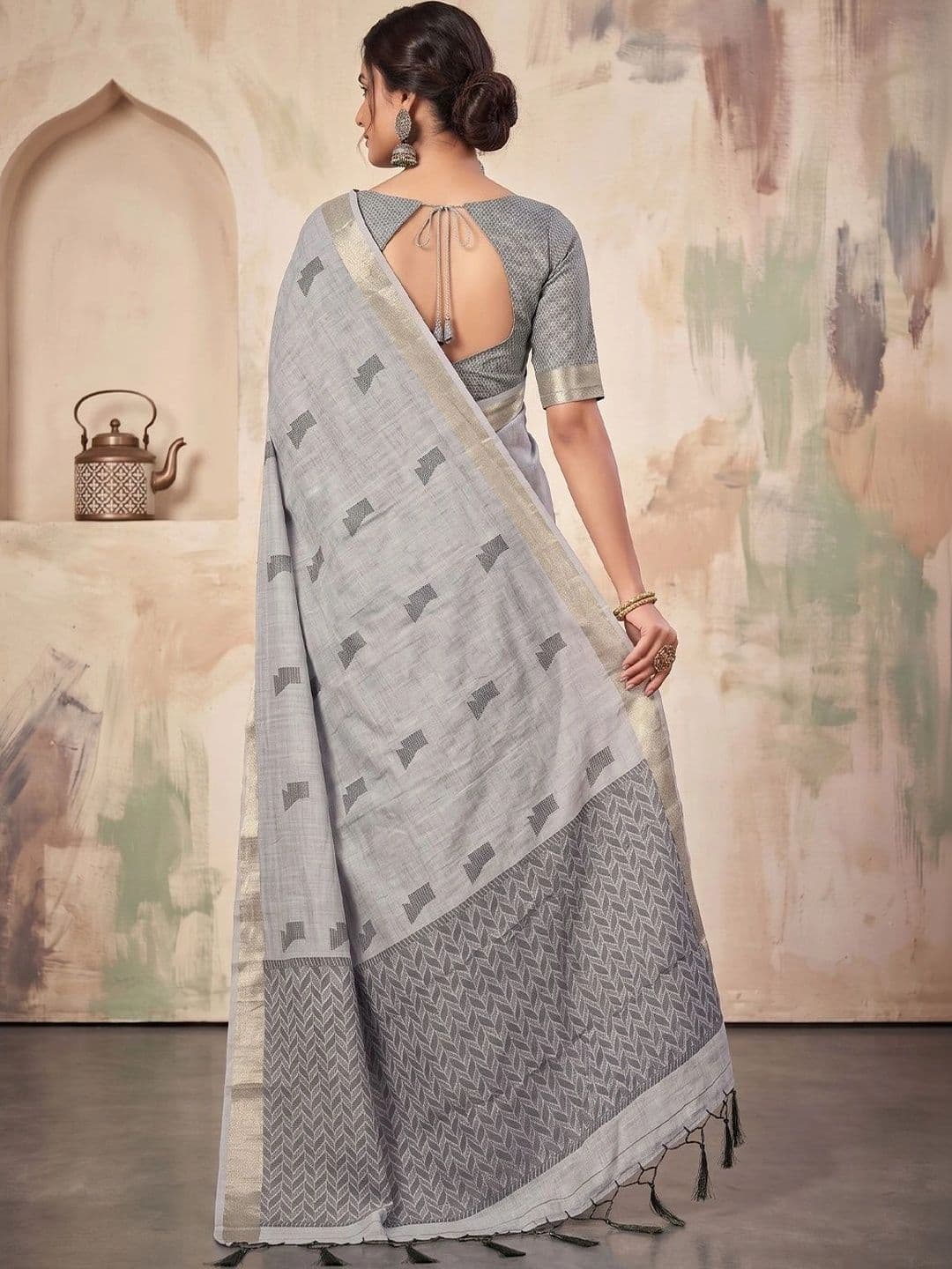 Dhaaga Ghar Woven Design Linen Blend Designer Saree thumbnail 4