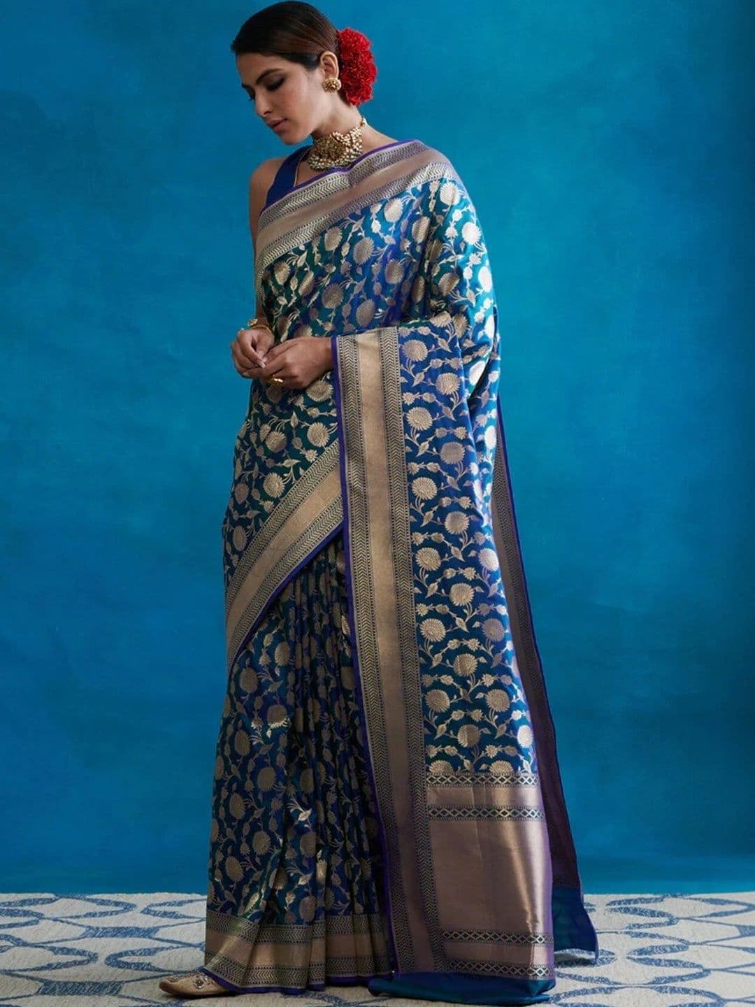 VS MALL Woven Design Zari Banarasi Saree - view 1