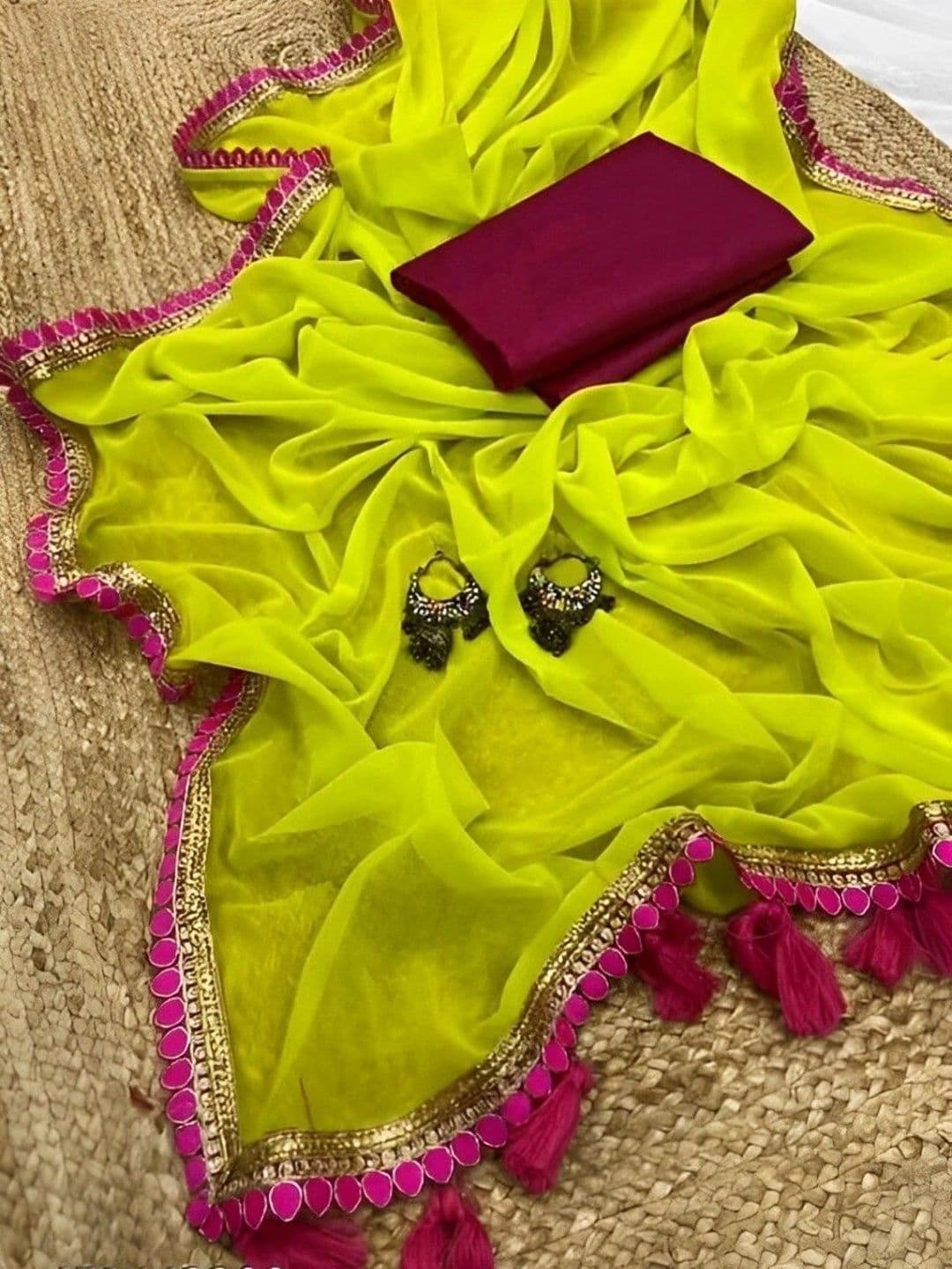 RENBRIZA Poly Georgette Saree thumbnail 5