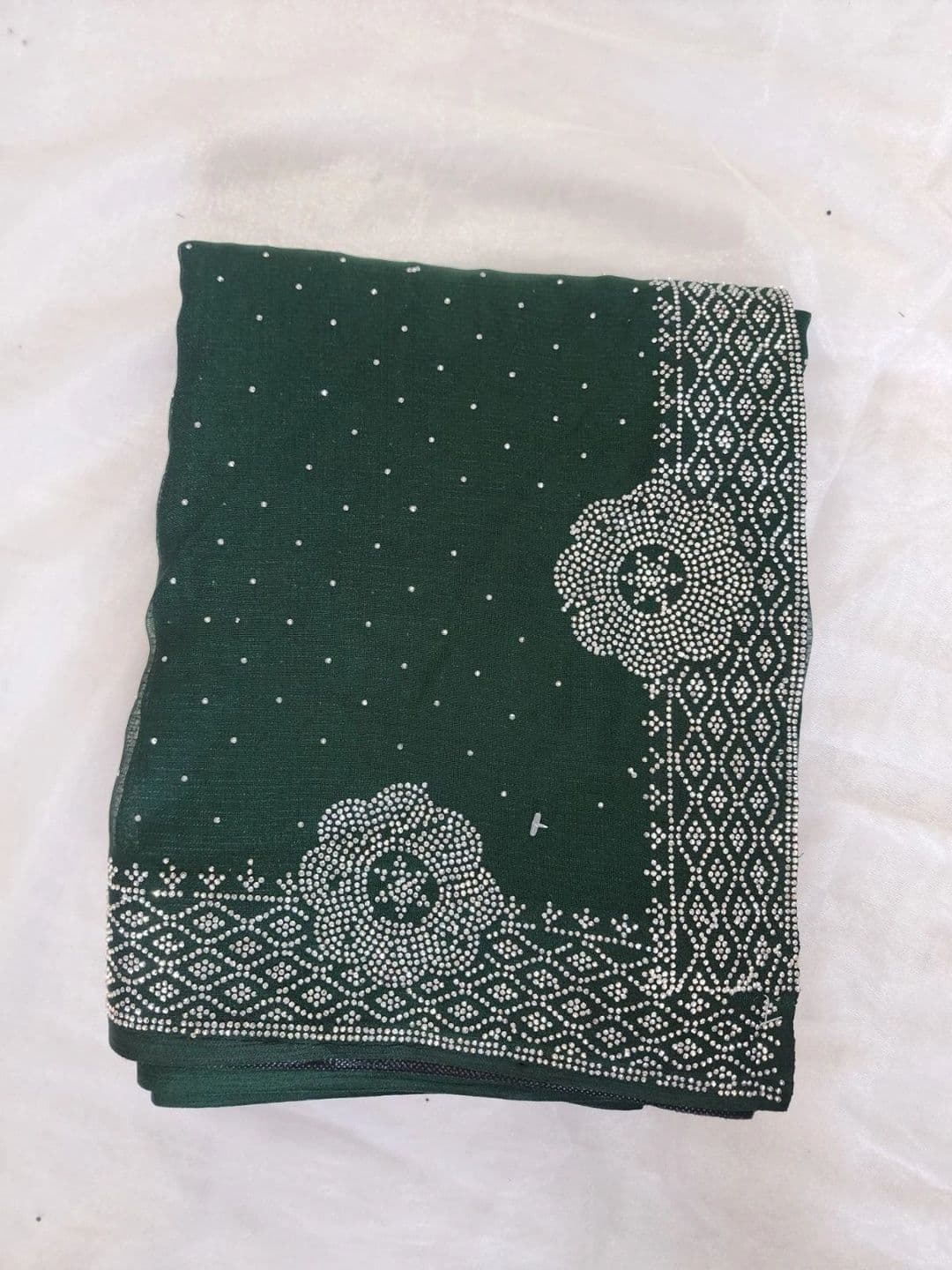 RENBRIZA Embellished Poly Georgette Saree thumbnail 4
