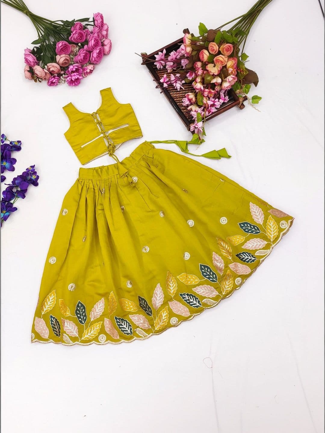 Sangria Girls Embellished Sequinned Ready to Wear Lehenga & thumbnail 2