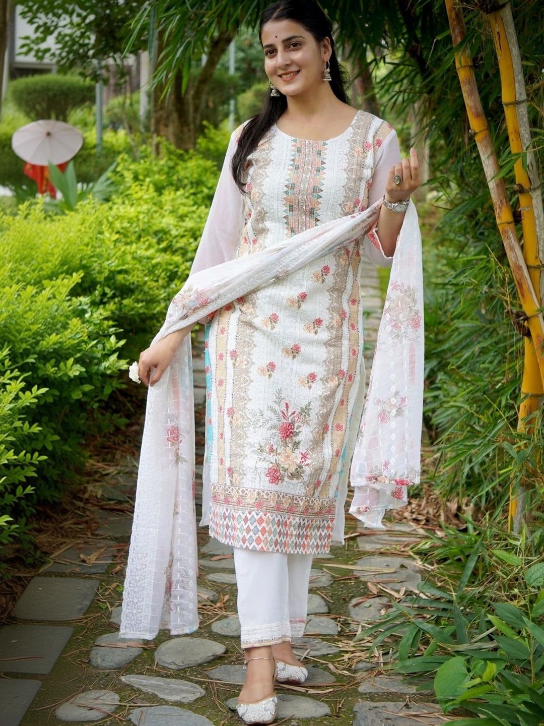 Geetha Creation Women Silk Georgette thumbnail 6