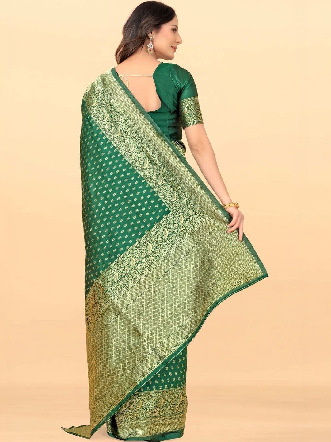 VS MALL Woven Design Zari Banarasi Saree thumbnail 3