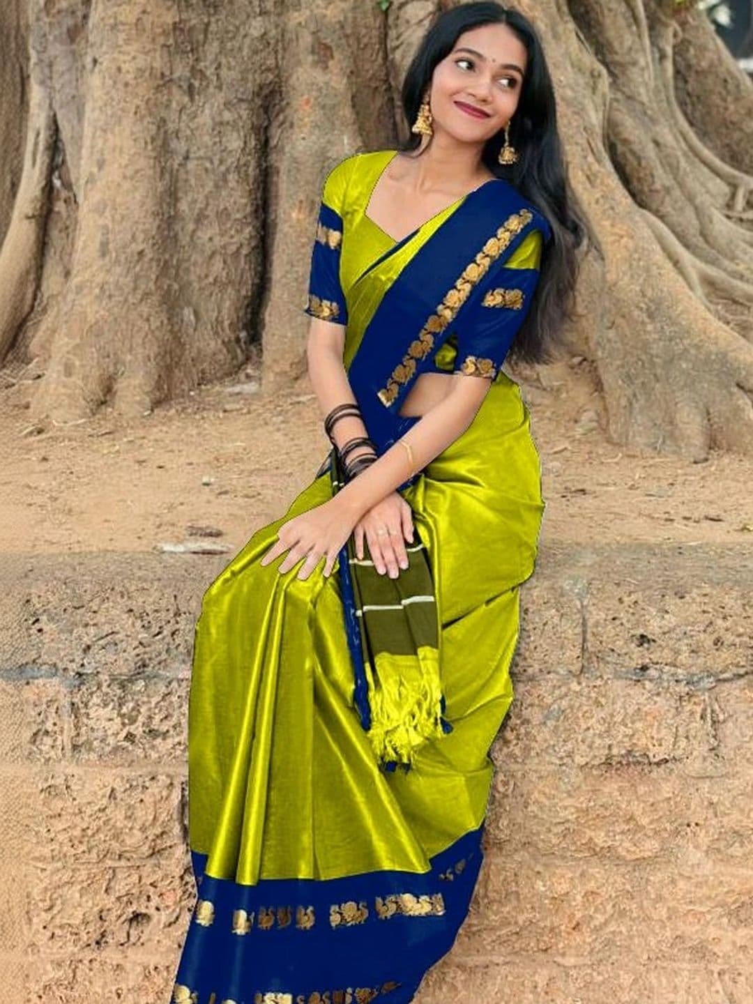 UMANTA Ethnic Motifs Zari Silk Cotton Designer Gadwal Saree thumbnail 2