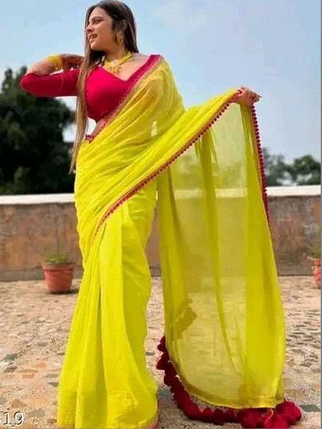 RENBRIZA Poly Georgette Saree thumbnail 6