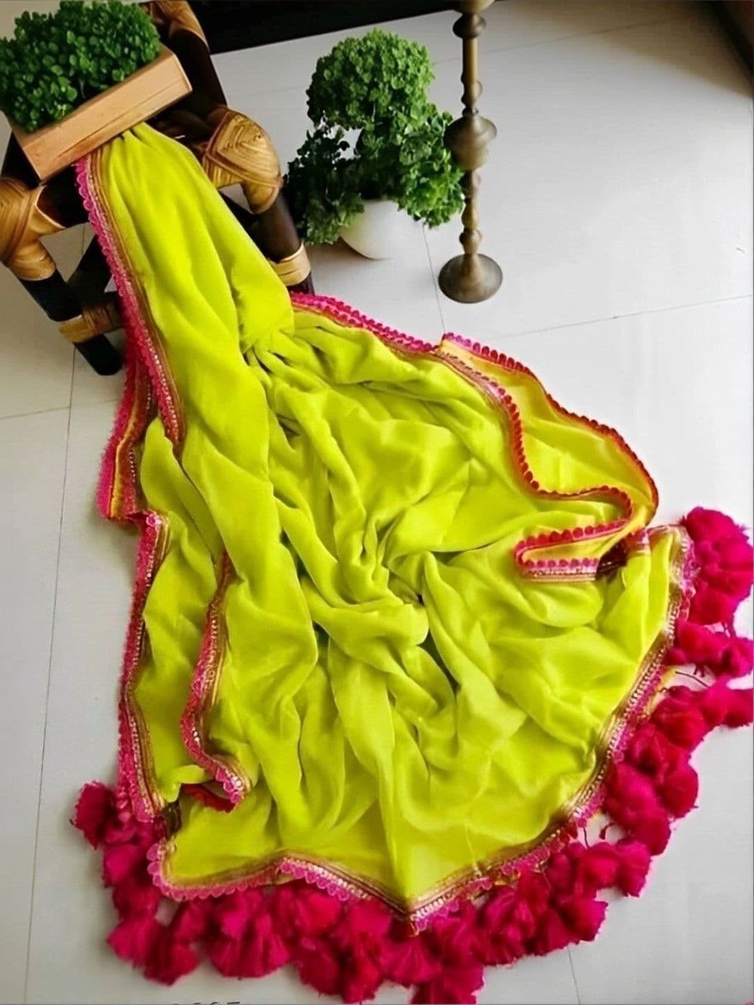RENBRIZA Poly Georgette Saree thumbnail 5