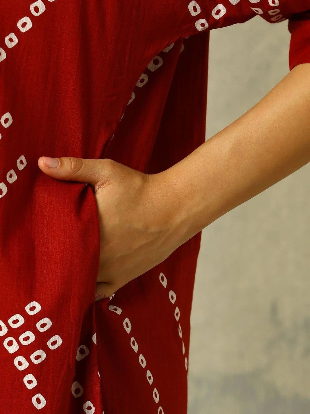 Anouk Women Printed Regular Pure Cotton Kurta with Trousers thumbnail 3