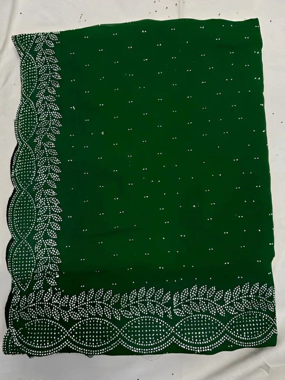 RENBRIZA Embellished Poly Georgette Saree thumbnail 5