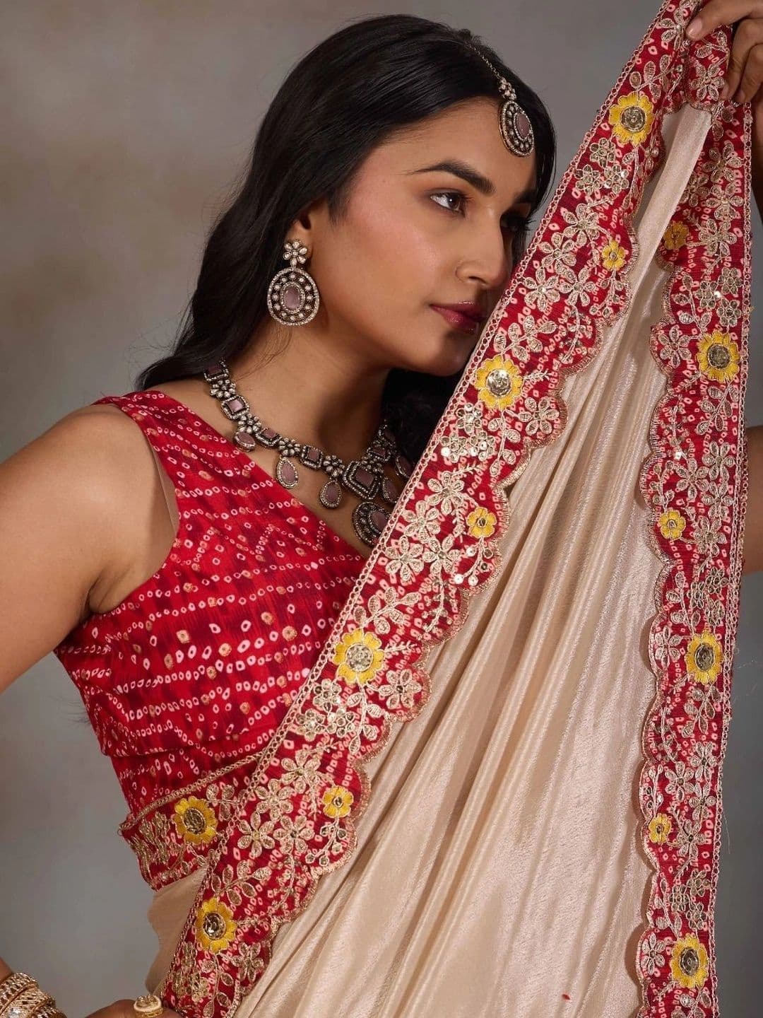 RENBRIZA Embroidered Poly Chiffon Saree thumbnail 6