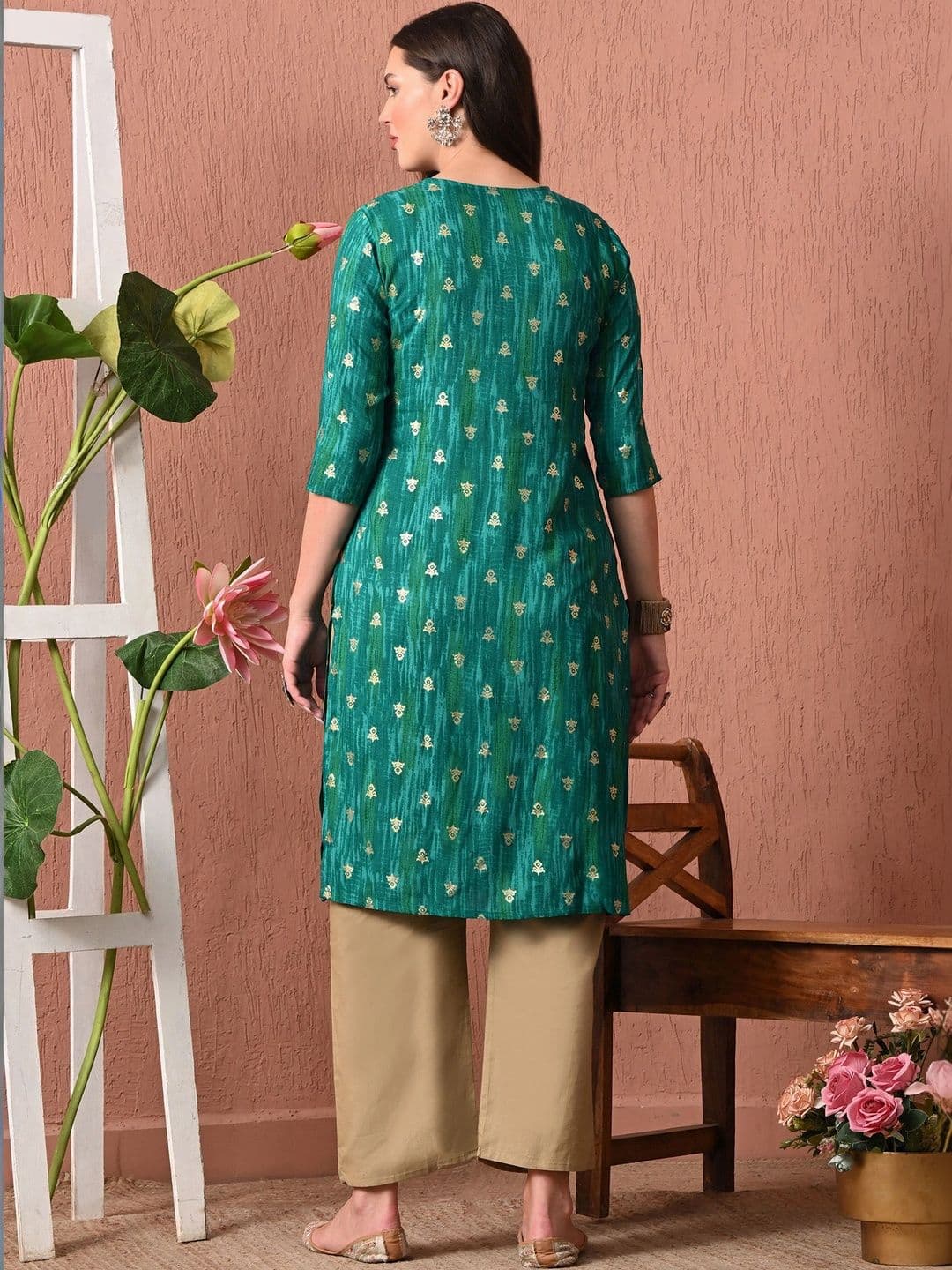 Sangria Women Ethnic Motifs Printed Kurta thumbnail 6