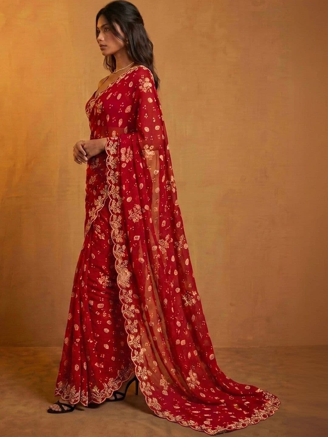DRIP CHOWK Bandhani Embroidered Pure Georgette Fusion Bandhani Saree thumbnail 6