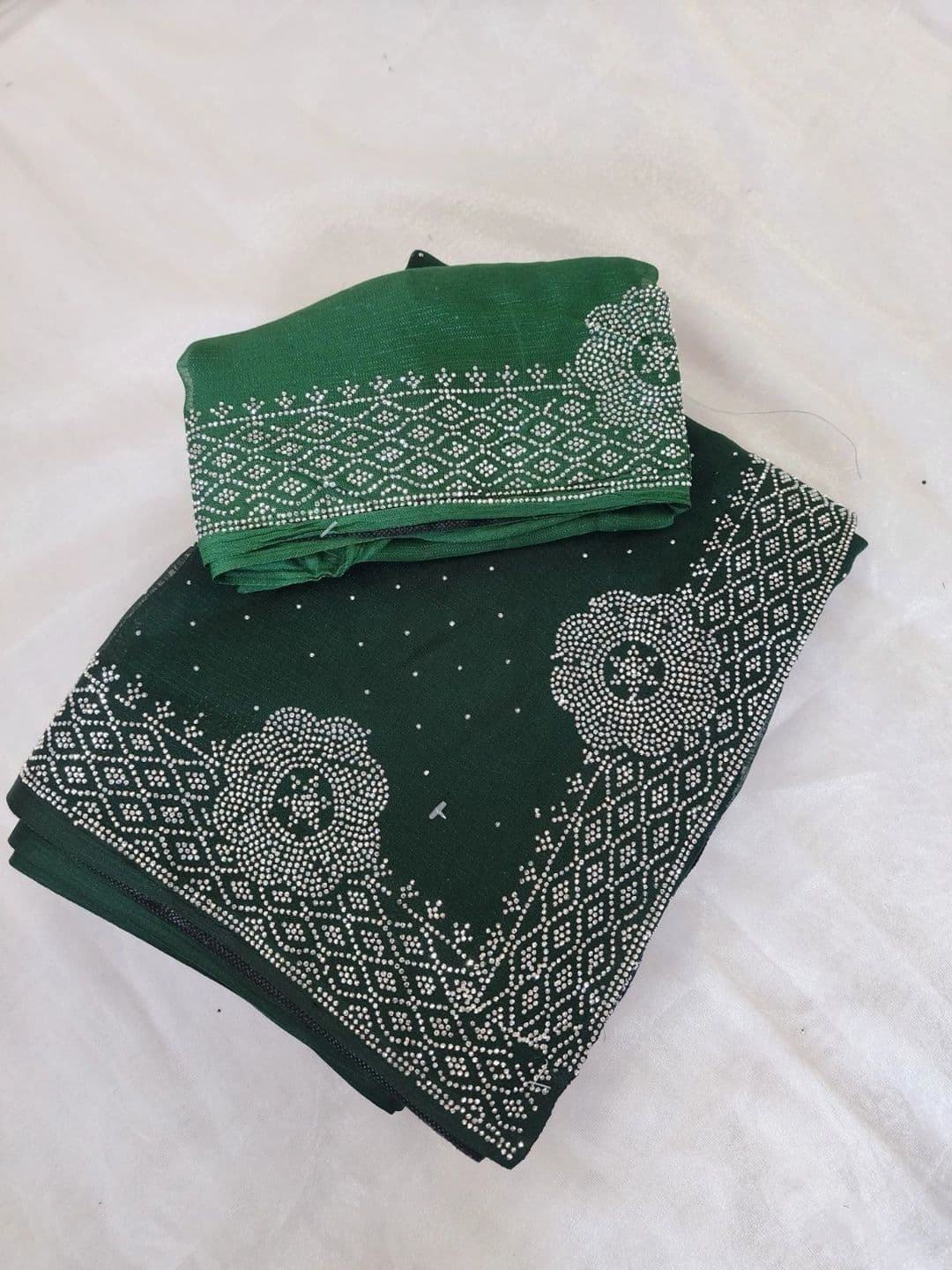 RENBRIZA Embellished Poly Georgette Saree - view 1