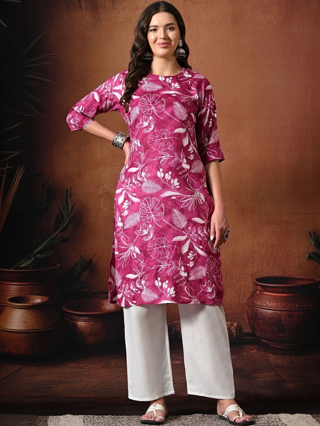 Sangria Women Floral Printed Floral Kurta - view 1