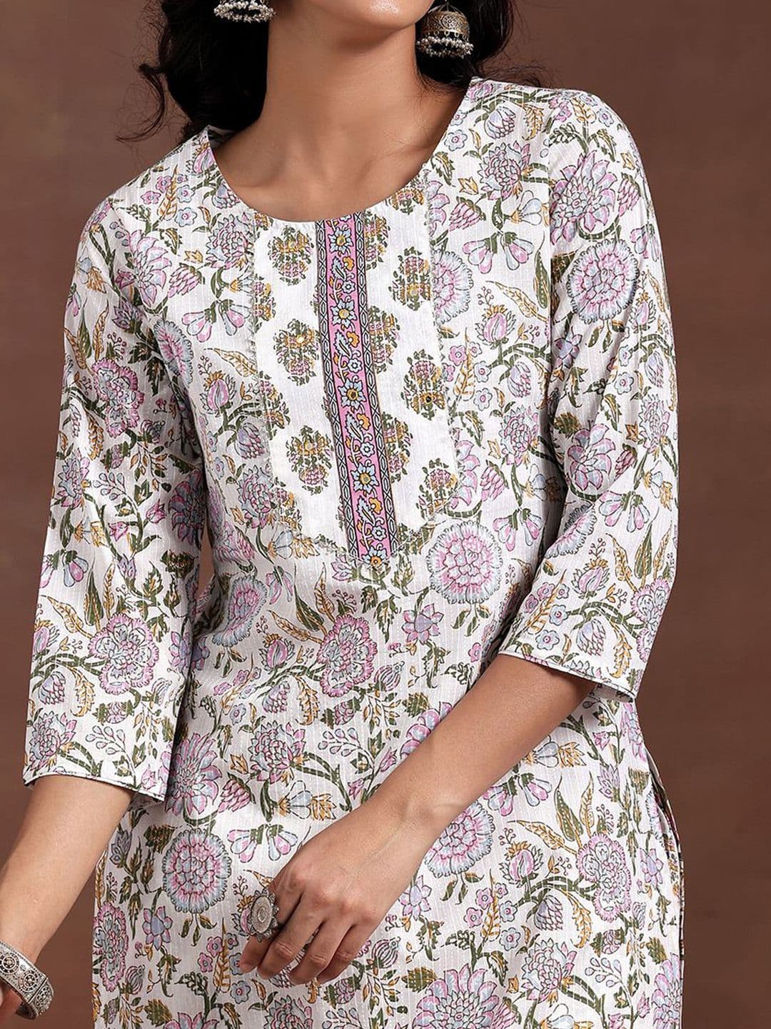 Libas Women Floral Printed Regular Kurta with Trousers thumbnail 6