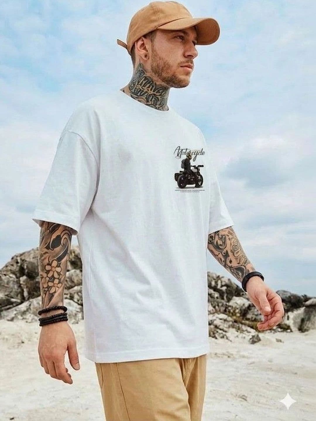 HUMMING TONE Men Printed Drop-Shoulder Sleeves T-shirt thumbnail 2