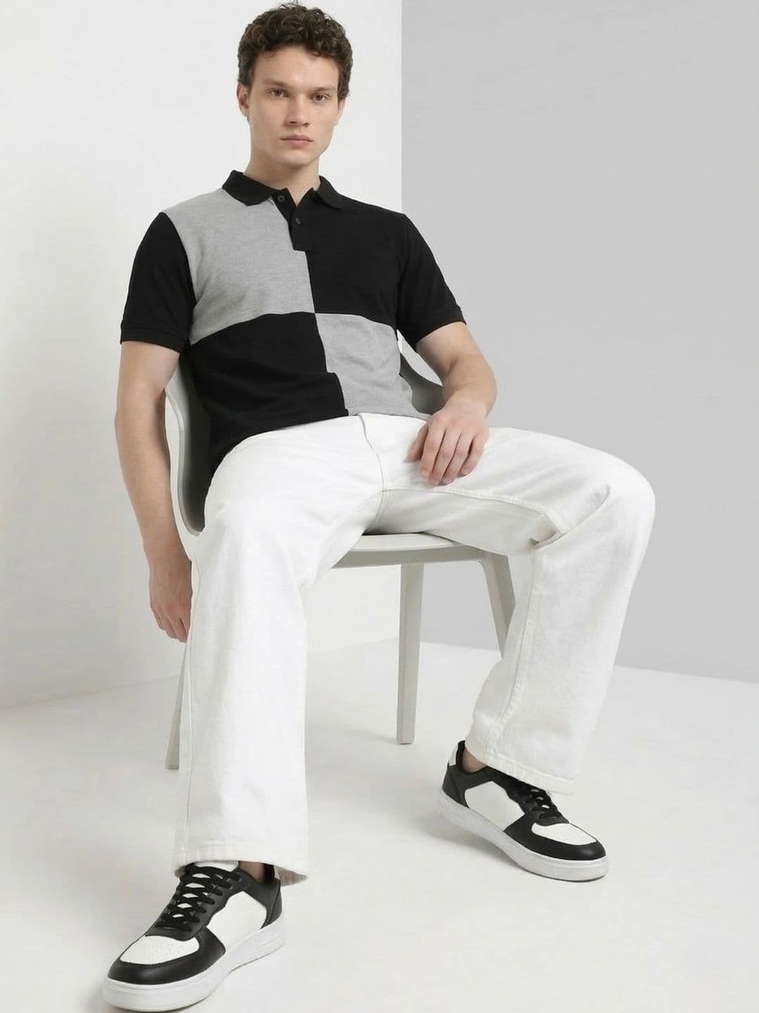 HERE&NOW Men Colourblocked Polo Collar T-shirt thumbnail 5