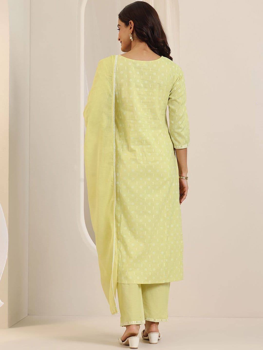 Libas Floral Woven Design Thread Work Kurta With Trousers & Dupatta thumbnail 6