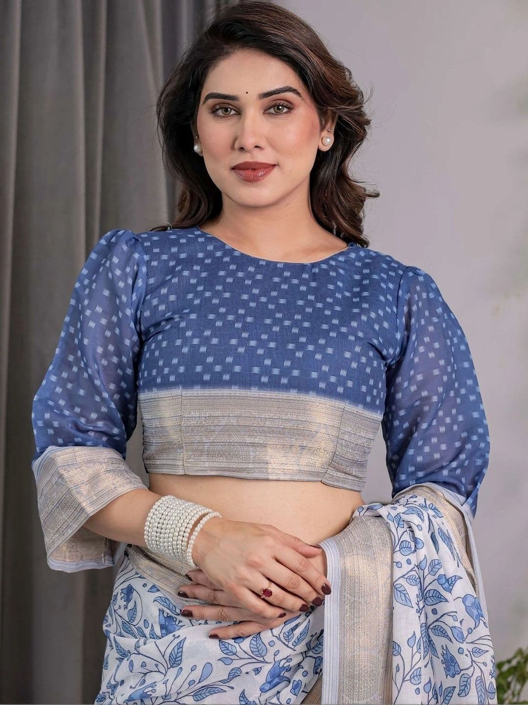 Moda Rapido Floral Art Silk Banarasi Saree thumbnail 5