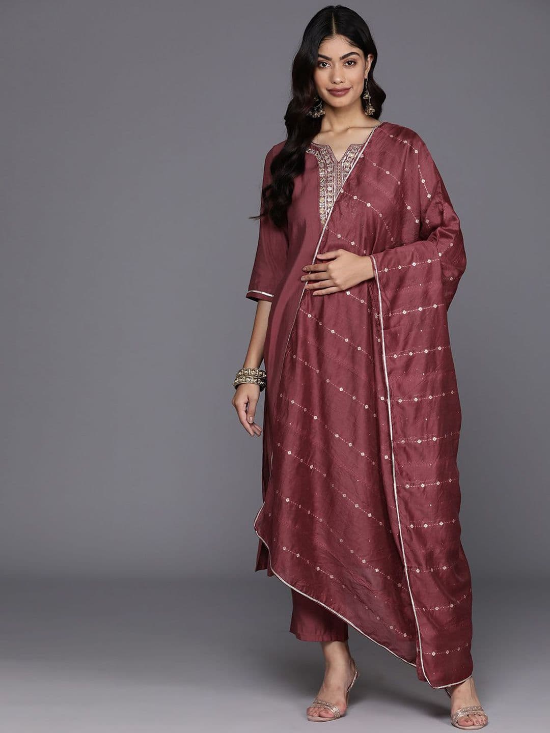 Gerua By Libas Floral Yoke Design Regular Sequinned Straight Kurta With Trousers & Dupatta thumbnail 5