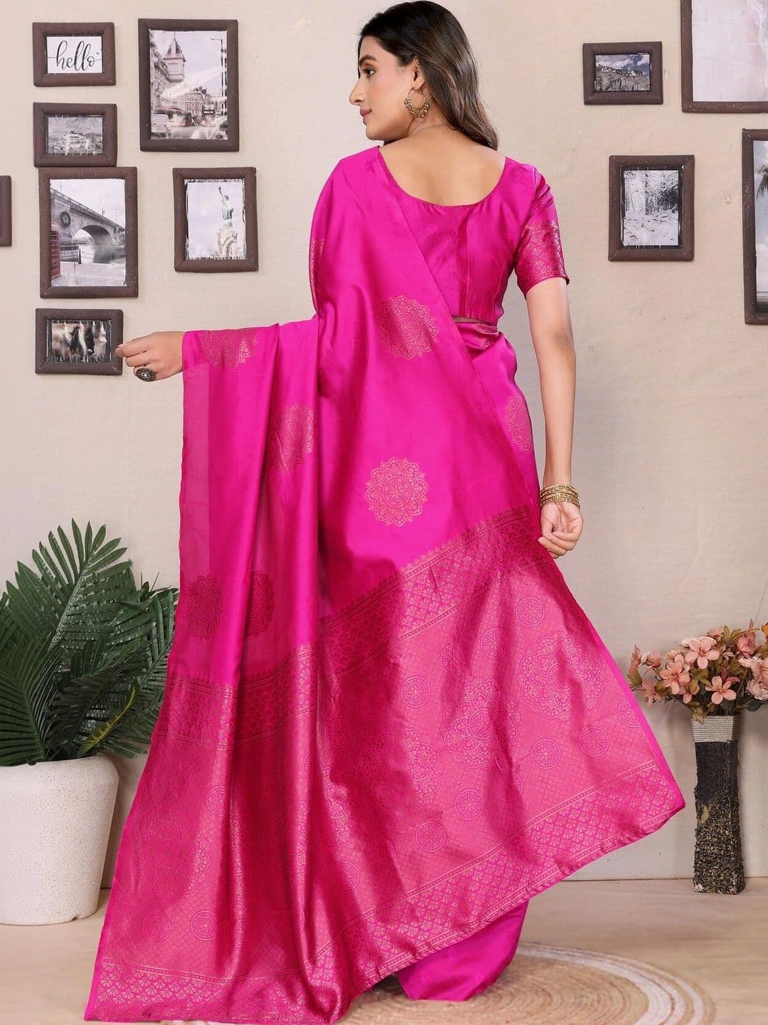 VS MALL Woven Design Zari Banarasi Saree thumbnail 5