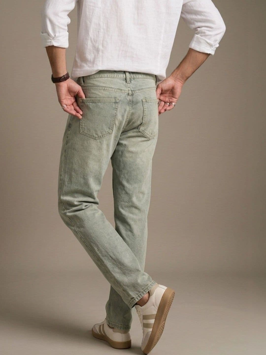 LINARIA Men Classic Regular Fit Mid-Rise Stretchable Jeans thumbnail 6