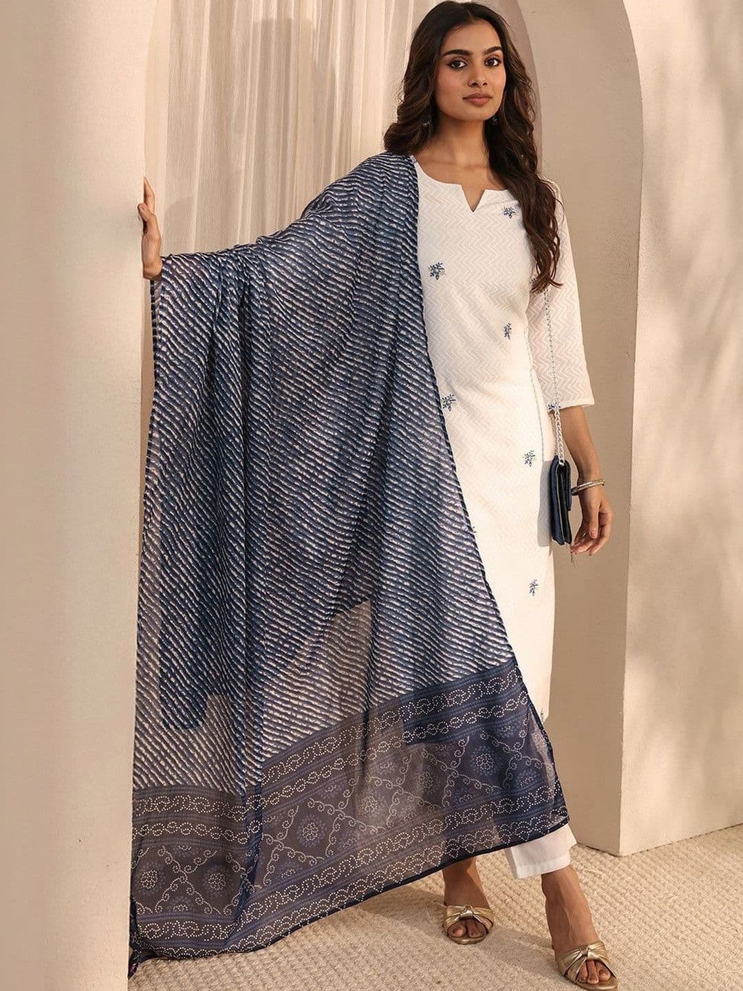 Libas Embroidered Notch Neck Thread Work Straight Kurta With Trousers & Dupatta - view 1