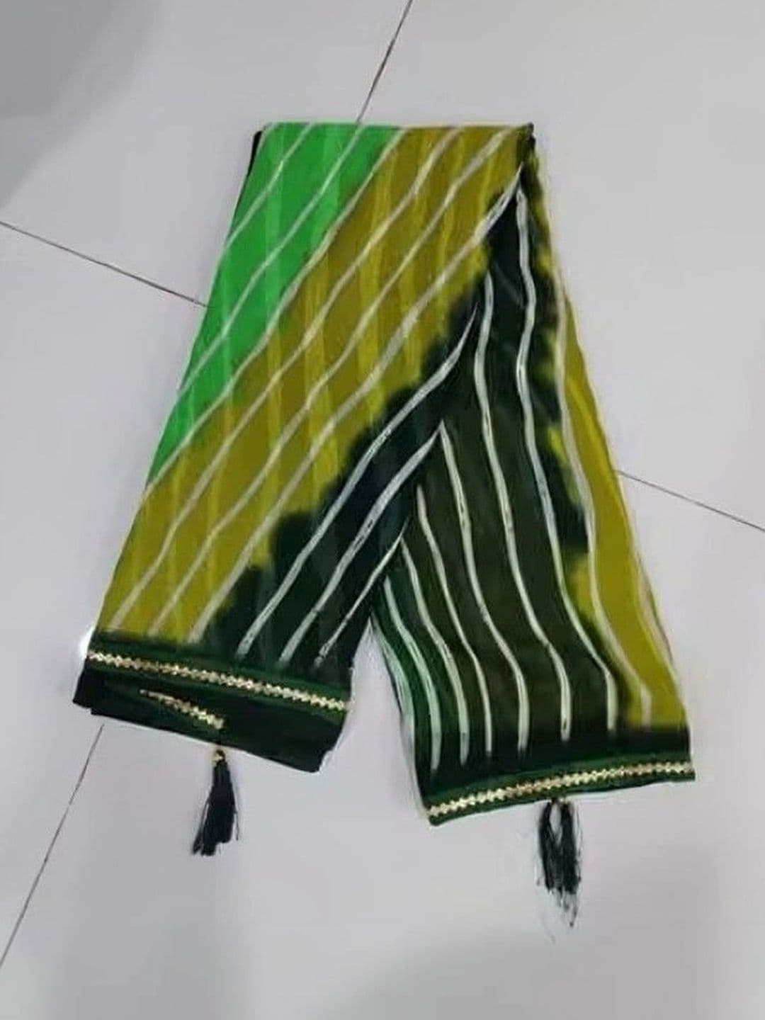 RENBRIZA Leheriya Poly Georgette Saree thumbnail 3